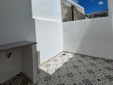 25 de mayo  al 2300