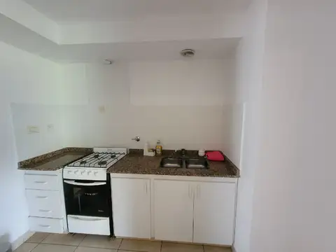 Departamento 2 Ambientes c/ cochera - Quilmes Centro,  Matienzo al 170