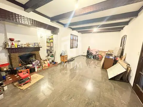 Casa en Venta en Alberdi, USD 180.000