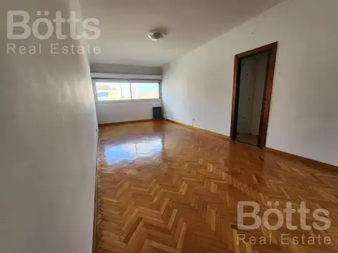Colegiales Depto 3 o 4 amb, escritorio, dependencia y balcon cftre