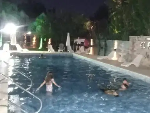 VENTA –  COMPLEJO TURISTICO DE 9 DEPTOS. – COLÓN