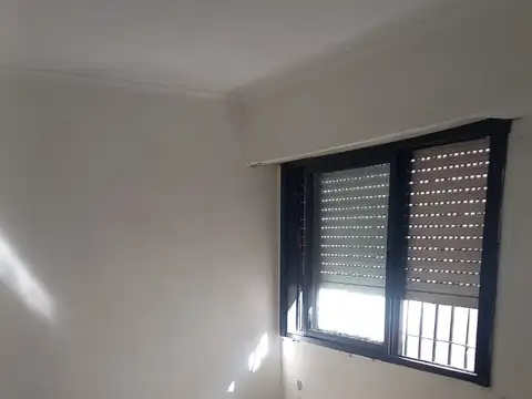 PH con patio en alquiler en La Loma, La Plata