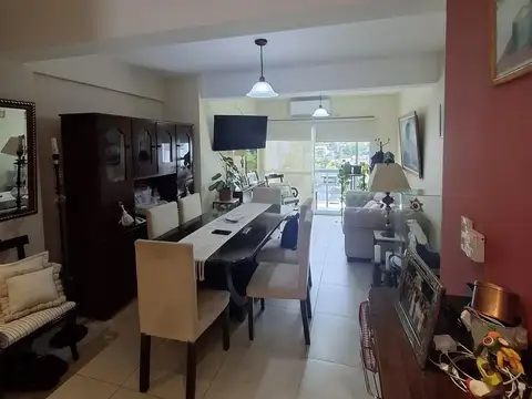 Departamento dos dormitorios con cochera