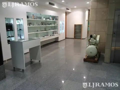 Local en Venta en Microcentro, USD 3.000.000