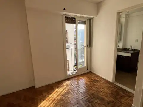 Avenida La Plata 800