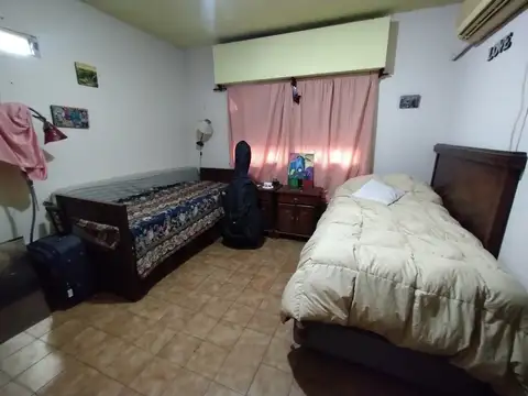   EXCELENTE UBICACÓN   AMPLIO PH DE 3 AMBIENTES MUY LUMINOSO