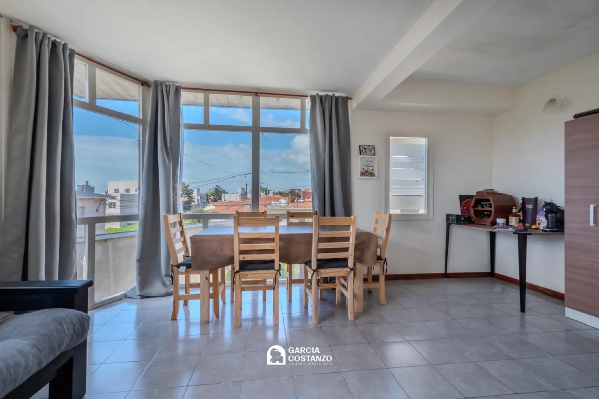 PH 2 amb con 1 dormitorio y patio — Mar del Plata