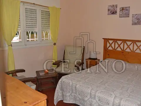 Depto Tipo Casa en Alquiler con 1 cocheras