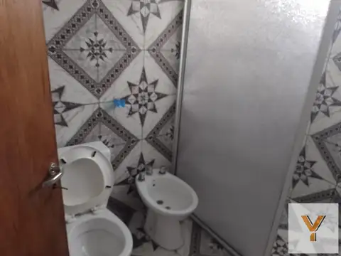 Casa 3 ambientes con 2 baños