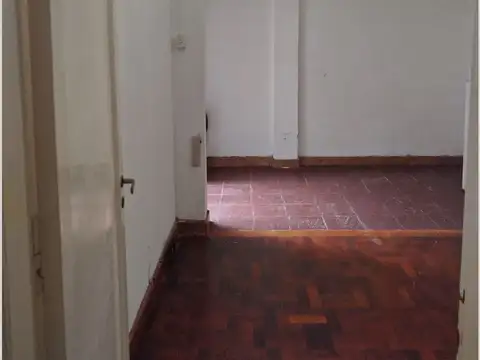 Depto Tipo Casa en Venta 49 años