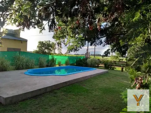 Casas en venta - 1 dormitorio 1 baño - 200mts2 - Bolivar