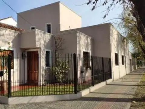 Casa en Venta de 4 dormitorios