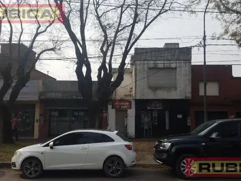 Local - Pilar