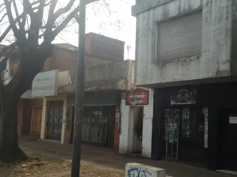Avenida Tomas Marquez al 600