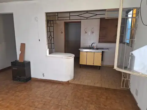 CIPOLLETTI VENDE DPTO 432 VIV