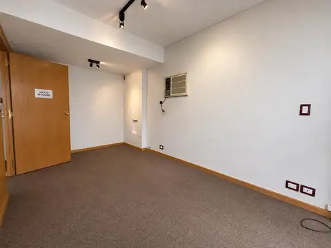 Oficina en Alquiler en San Nicolás, $ 650.000