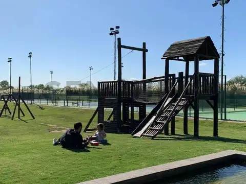 Terreno en Venta en El Naudir, USD 150.000