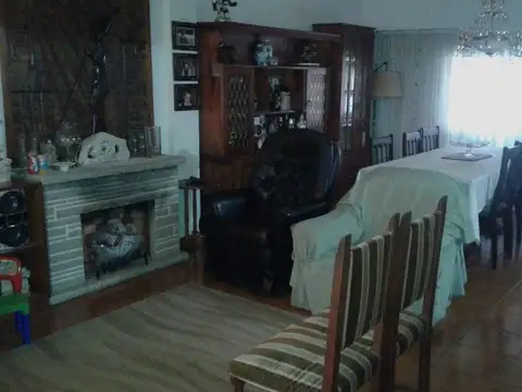 Casa  en Venta ubicado en Quilmes Oeste, Quilmes, G.B.A. Zona Sur - SVN0653_LP584441_1