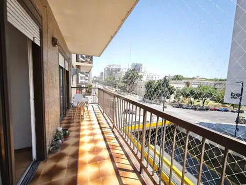 AV SANTA FE 5300, Piso 3