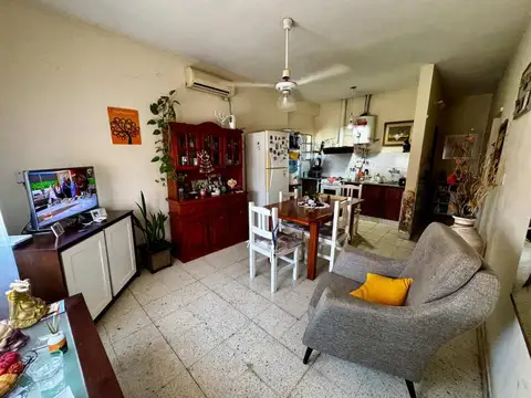 Depto Tipo Casa en Venta de 3 ambientes