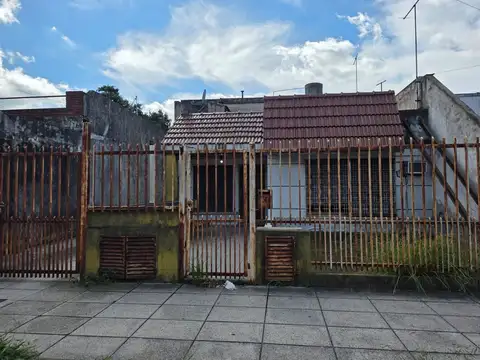 Alvear 4400