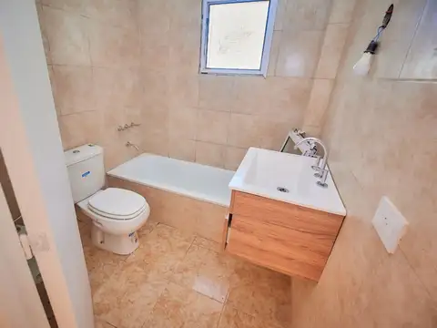 VENTA DEPARTAMENTO 3 AMBIENTES COCHERA A ESTRENAR