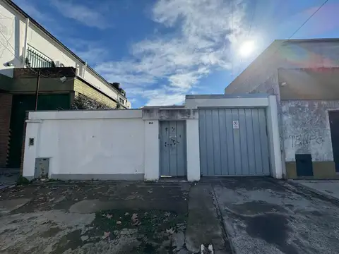 Venta Terreno con dos casas Ramos Mejia
