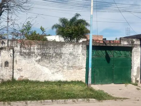 VENDO. JOSÉ MA. PAZ 647 (entre Belgrano y Tucumán)