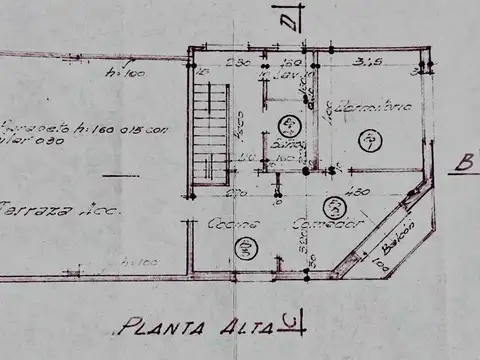 VENTA EN BLOCK. 3 DEPARTAMENTOS + LOCAL EN ESQUINA