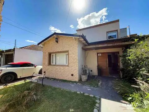 Casa en Venta en Manuel B Gonnet, USD 220.000