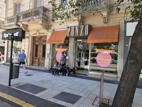 Local en Alquiler en Santa Fe y Parana