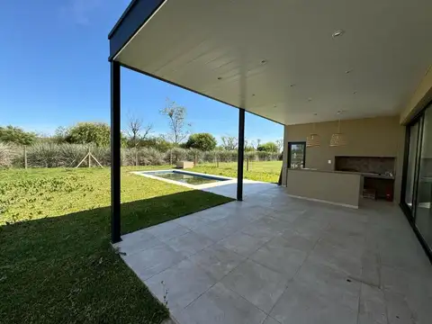 Casa en Venta en Puertos - Araucarias, USD 360.000
