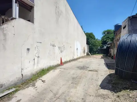 Terreno en Venta 8  mts Frente