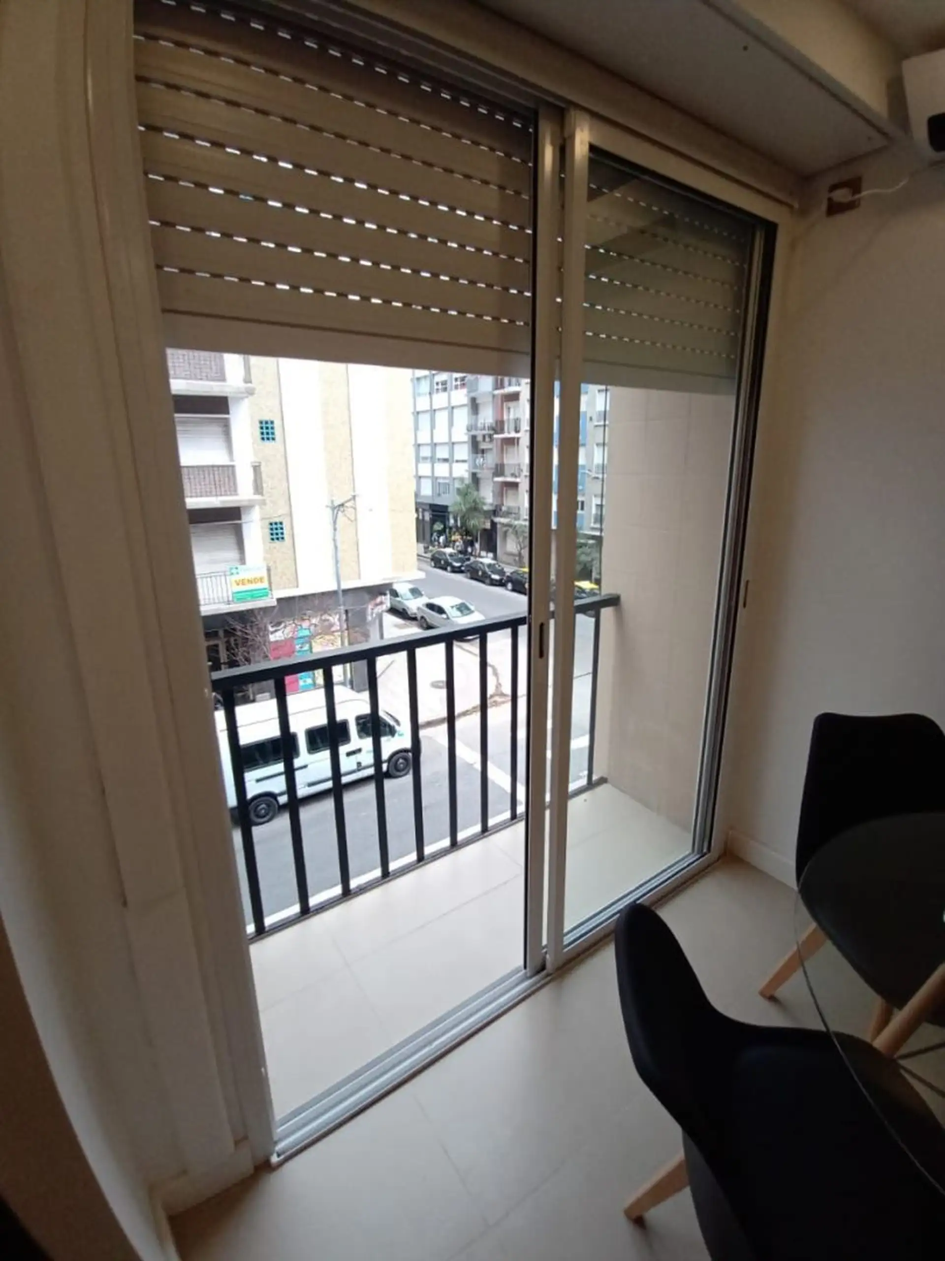 VENTA Departamento 1 AMBIENTE a la calle en Plaza Colón