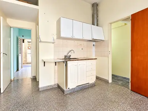 Depto Tipo Casa en Alquiler 40 años