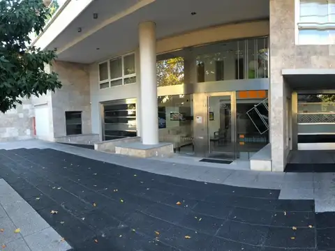 Av. Mosconi 3665 - Dpto 6ºD