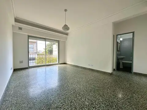 Departamento de 2 ambientes con balcon