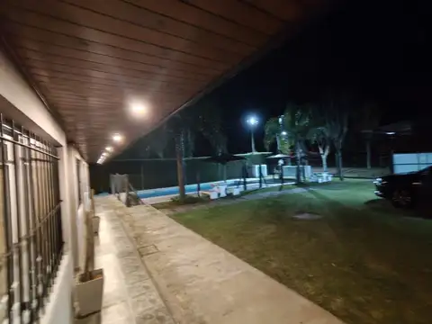 Complejo 4 departamentos San José  Financio 