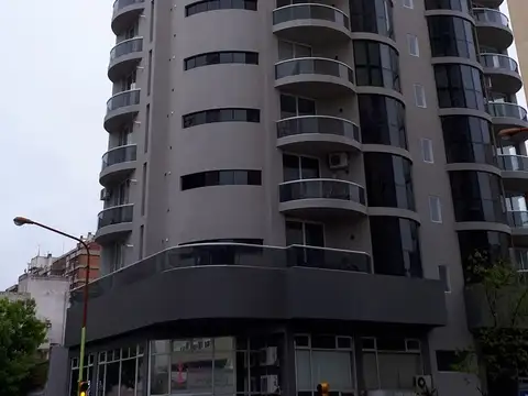 Piso Premium de 3 Dormitorios con Vistas Panorámicas + Cochera - Zelarrayán 316