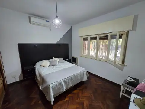 Depto Tipo Casa en Alquiler 40 años