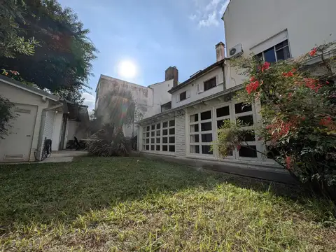 CASA VENTA 5 AMBIENTES VICENTE LÓPEZ