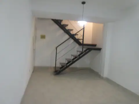 Depto Tipo Casa en Alquiler en Villa Urquiza, $ 780.000