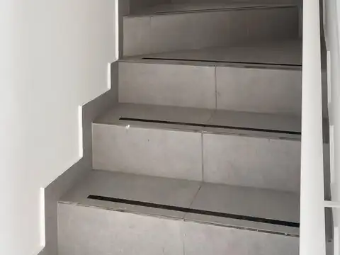 LOCAL EN ALQUILER - CITY BELL