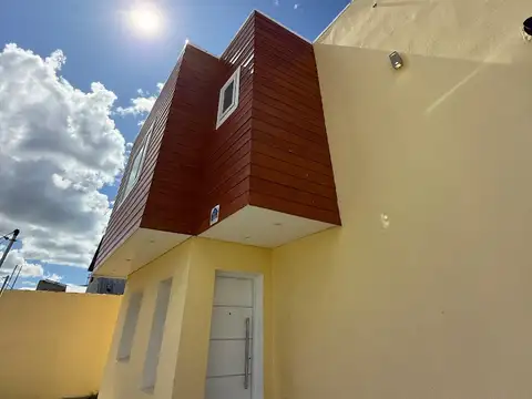 CASAS - DUPLEX - C.G.T., RÍO GRANDE