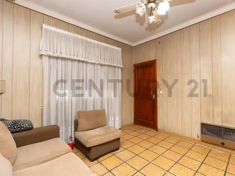Casa en Venta en Martín Coronado, USD 82.000