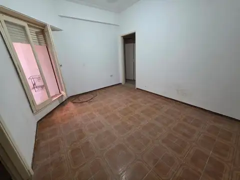 Departamento en Venta en Villa del Parque, USD 64.000