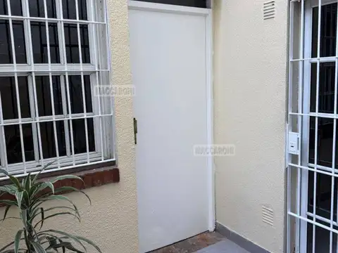 Depto Tipo Casa en Venta de 1 dormitorio