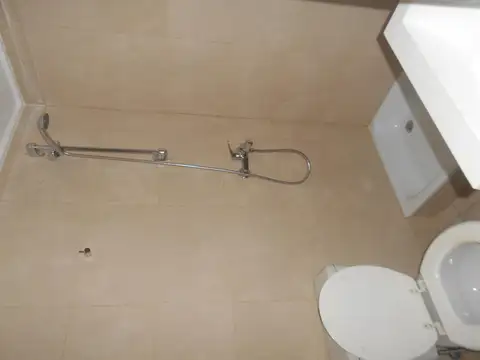 1º De Mayo 1169 , Piso 00