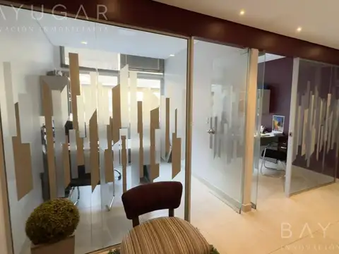 Venta Oficina Comercial PB - Edificio Polo Uno con Cochera / Pilar