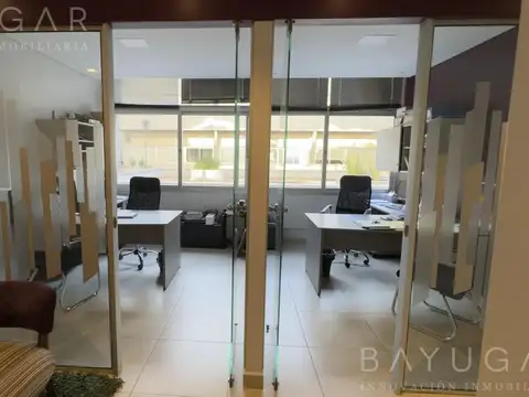 Oficina en Venta al Norte